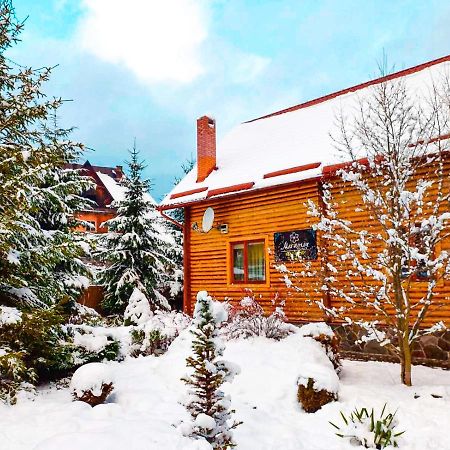 Magnolia Villa Tatariv Bagian luar foto